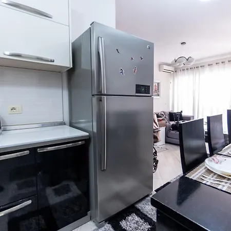 8home * تيرانا